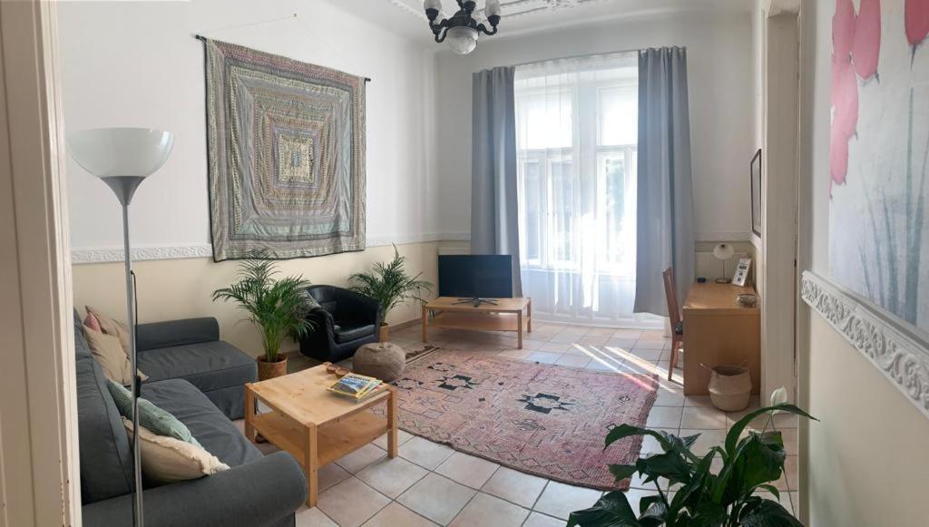 Almassy View Apartment Budapest Room photo